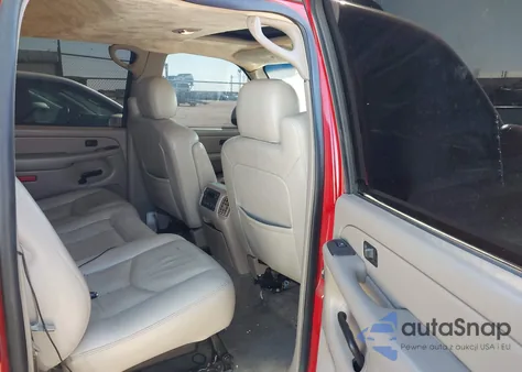 2005 Chevrolet Avalanche 1500 Z66 из США, поврежденный, VIN 3GNEC12Z45G226924